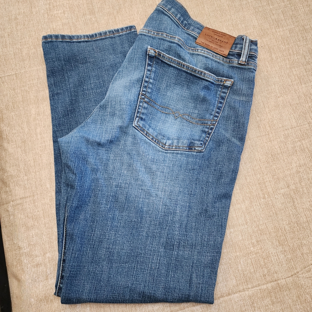 Lucky Brand Blue Straight Jeans Classic Denim